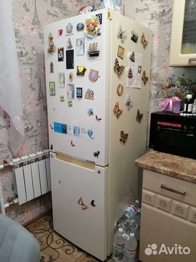 Холодильник samsung