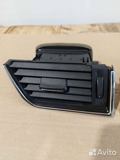 Боковые дефлекторы торпедо Skoda Octavia A7