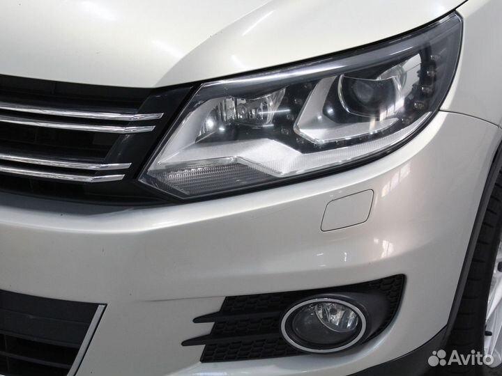 Volkswagen Tiguan 2.0 AT, 2012, 120 106 км