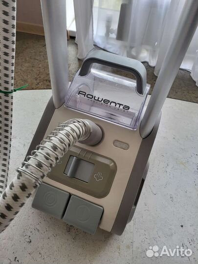 Отпариватель для одежды Rowenta вертикальный