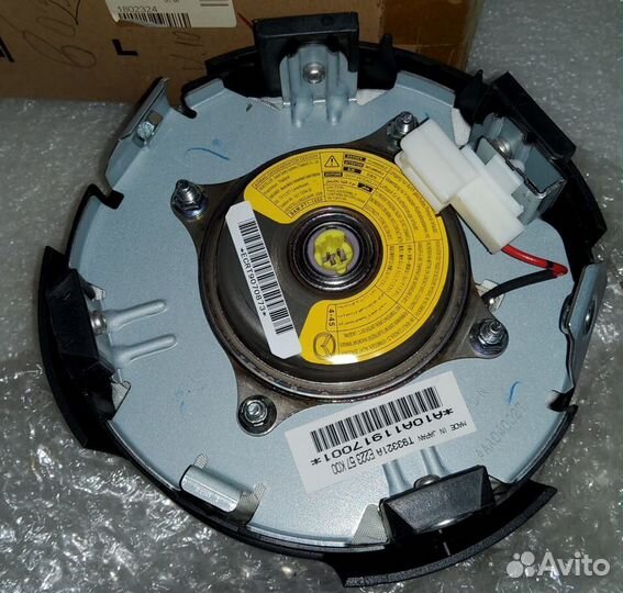 Подушка безопасности водителя mazda CX7