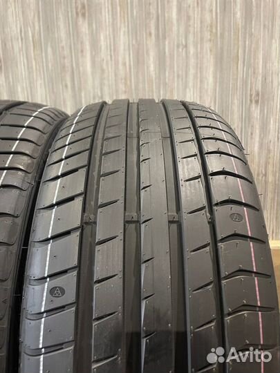 Triangle EffeXSport TH202 275/35 R19 101Y