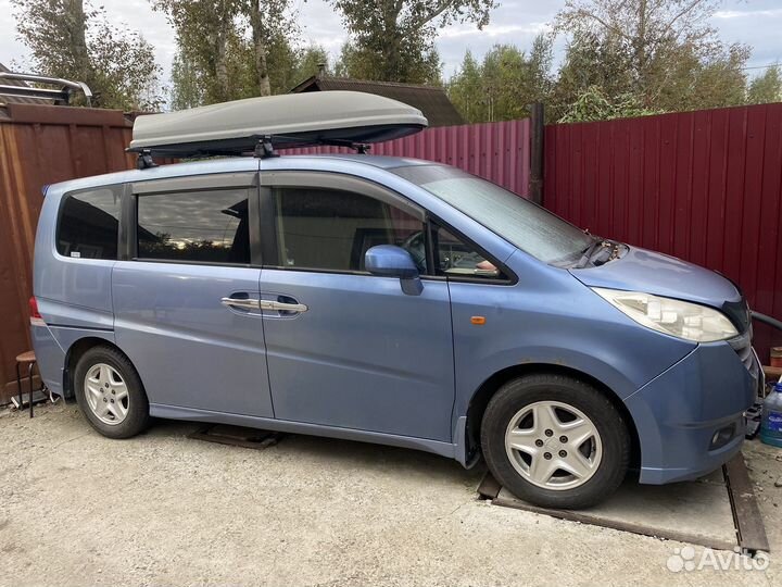 Honda Stepwgn 2.0 AT, 2005, 280 000 км