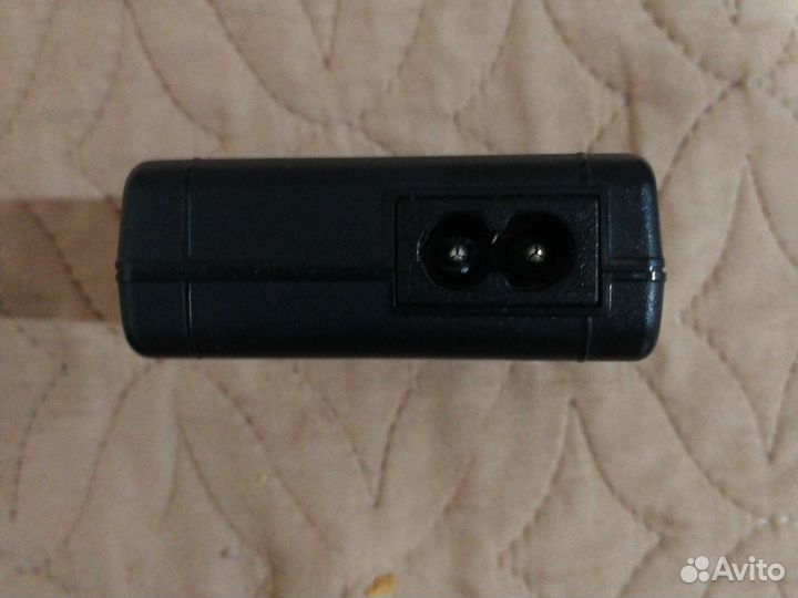 Зарядка sony BC-csgb