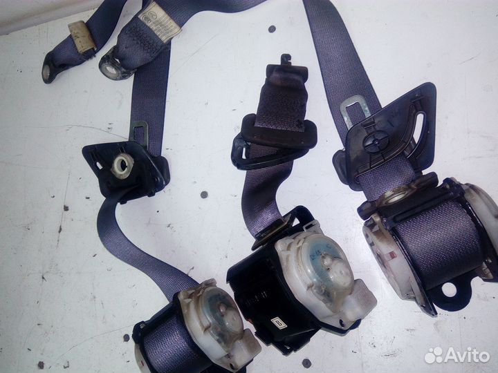 Ремни безопасности 3 ряд Lexus gx 470