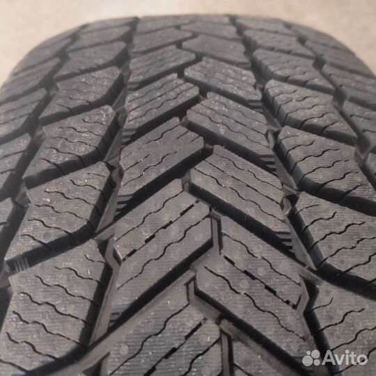 Michelin X-Ice Snow 235/50 R18 101H