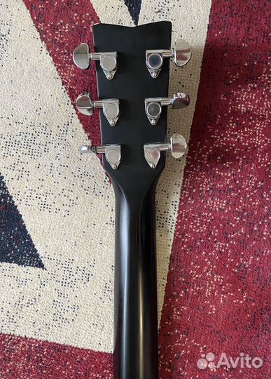 Акустическая гитара Yamaha f370. Струны Элексир