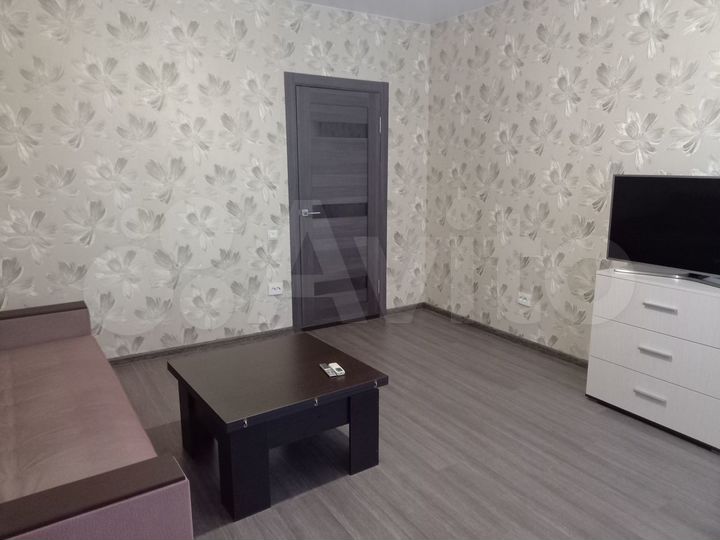2-к. квартира, 60 м², 2/3 эт.