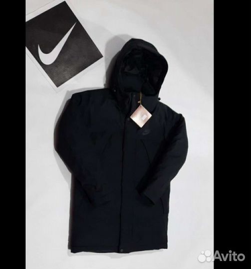 Куртки Nike в наличии