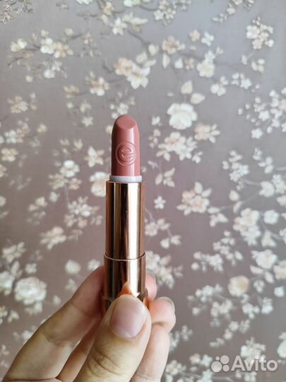 Матовая помада