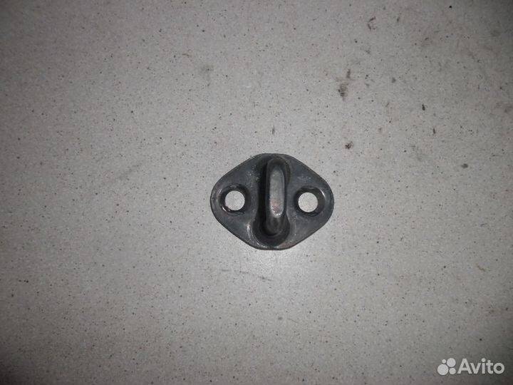 Ответная часть замка двери Hyundai Accent 2 тагаз