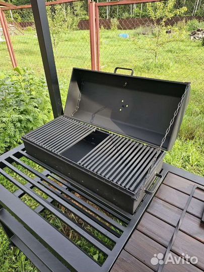 Мангал с крышей