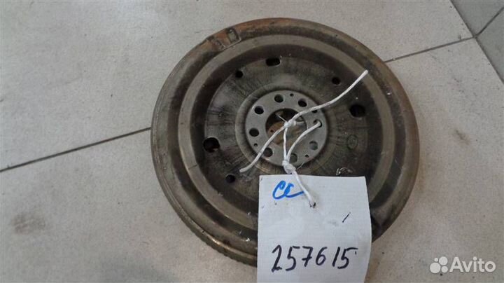 Маховик Volkswagen Passat CC 2008-2016