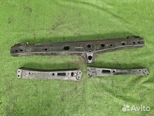 Балка под Двигатель двс toyota vanguard GSA33 2GR