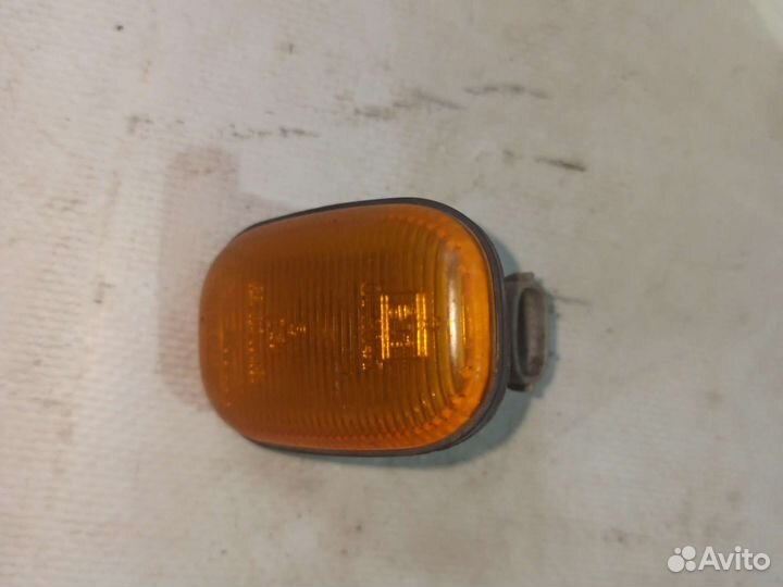 Повторитель поворота toyota