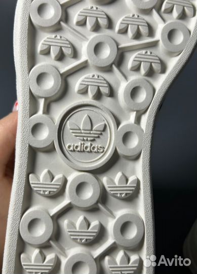 Кроссовки Adidas Gazelle Luxe