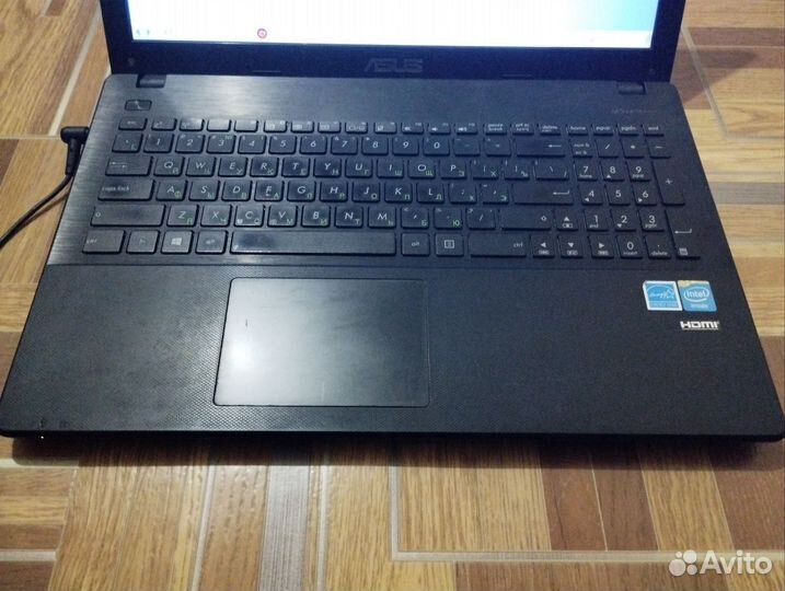 Ноутбук asus