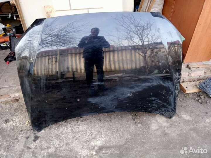 Капот Митсубиси лансер