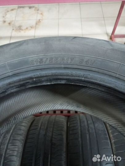 Yokohama BluEarth E70 215/55 R17