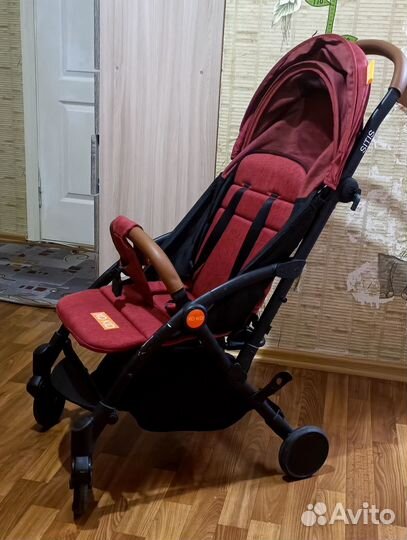 Прогулочная коляска