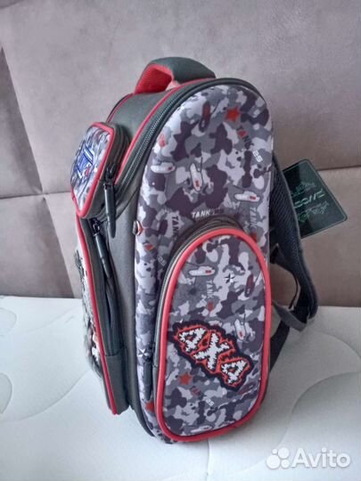 Рюкзак школьный для мальчика новый