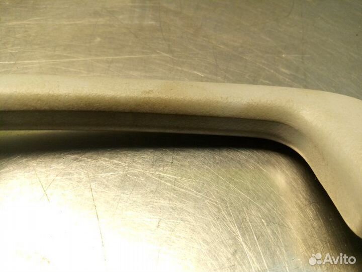 Ручка потолка передняя левая Mitsubishi Outlander