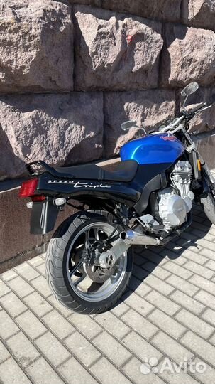 Классический Triumph