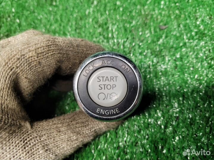 Кнопка запуска двигателя Nissan Teana