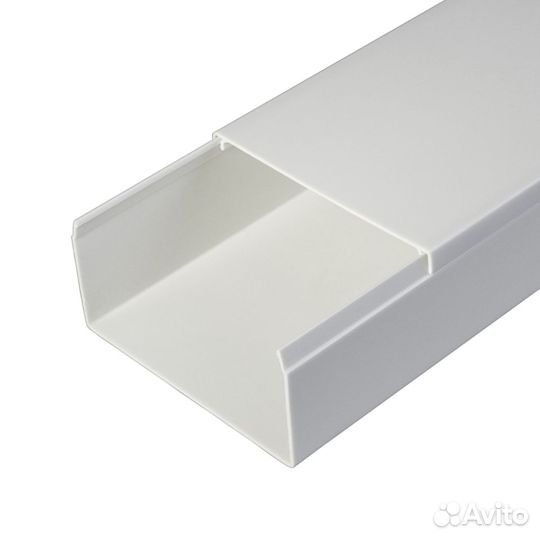 Пластиковая коробка