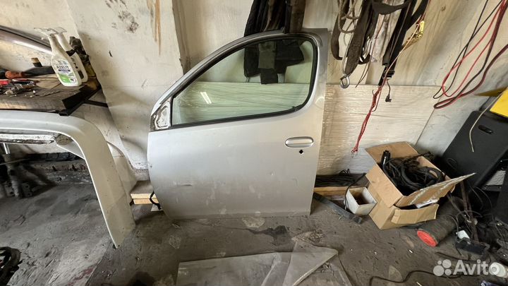 Дверь левая на funcargo