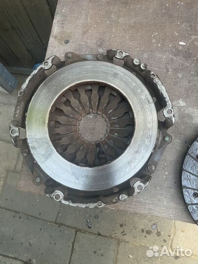 Комплект сцепления без выжимного hola 1010