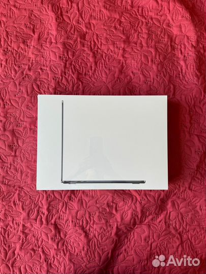 MacBook Air 13 M2 (2022) 8/256