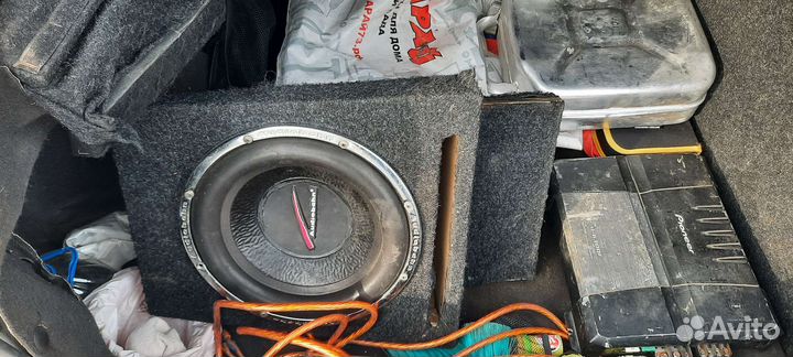 Сабвуфер и усилитель