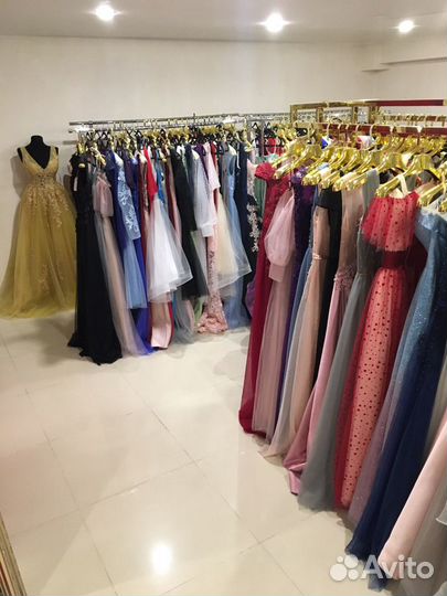 Салон вечерних и выпускных платьев