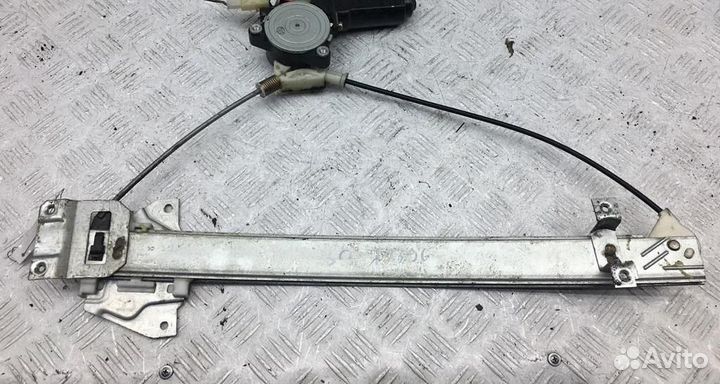 Моторчик стеклоподъемника Mitsubishi Space Wagon