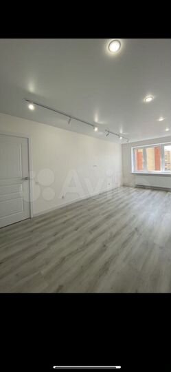2-к. квартира, 63 м², 14/16 эт.