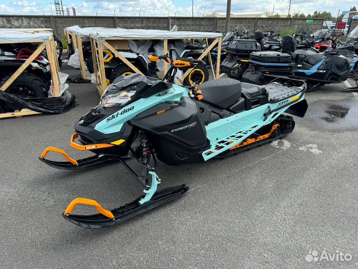 BRP SKI DOO expedition xtreme 850 E-TEC 2024