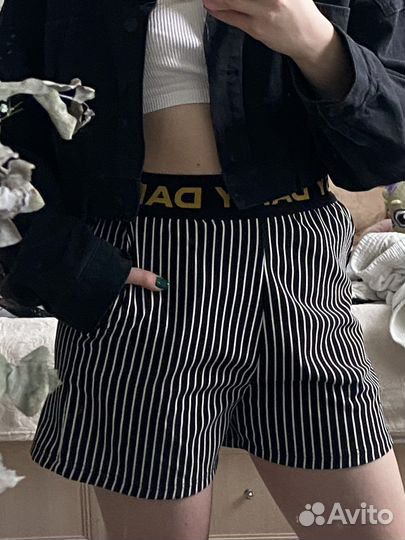 Шорты женские