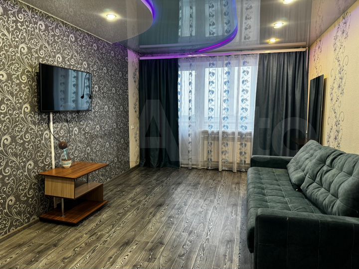 2-к. квартира, 52 м², 9/9 эт.