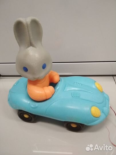 Заяц в автомобиле кукла игрушка СССР каталка 80год