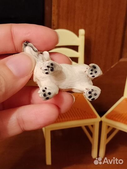 Собака щенок фигурка