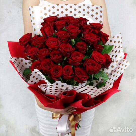 Букет красных роз