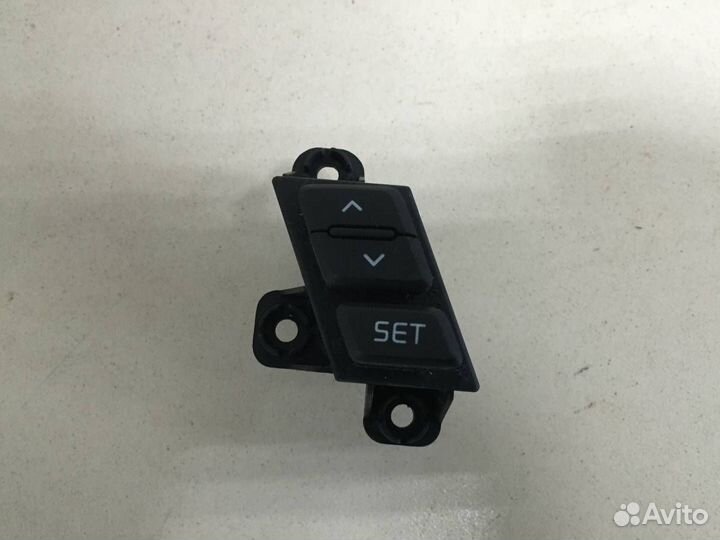 Кнопка многофункциональная Kia Ceed JD 2012-2018
