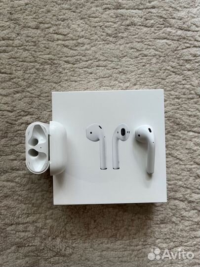 Левый наушник AirPods 2 серии