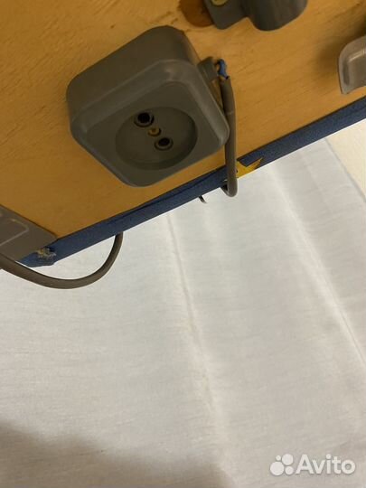 Гладильная доска с розеткой