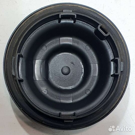 Крышка фары Mitsubishi Carisma