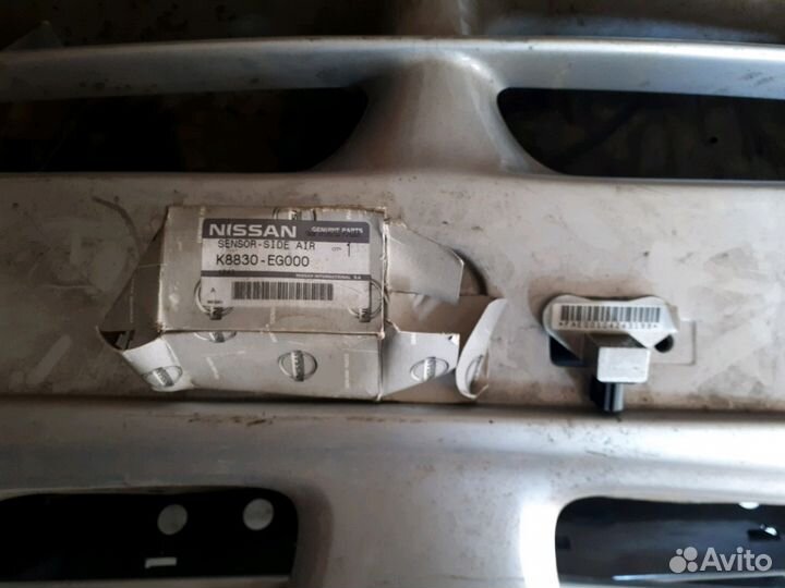 Датчик удара боковой.Инфинити G25-35-37 (V36)