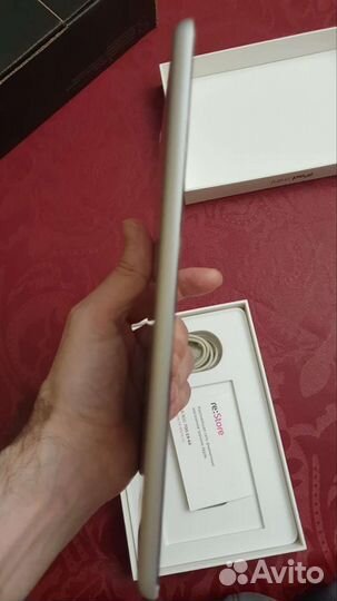 Продам iPad mini 32gb белый