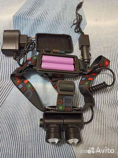 Налобный фонарь 