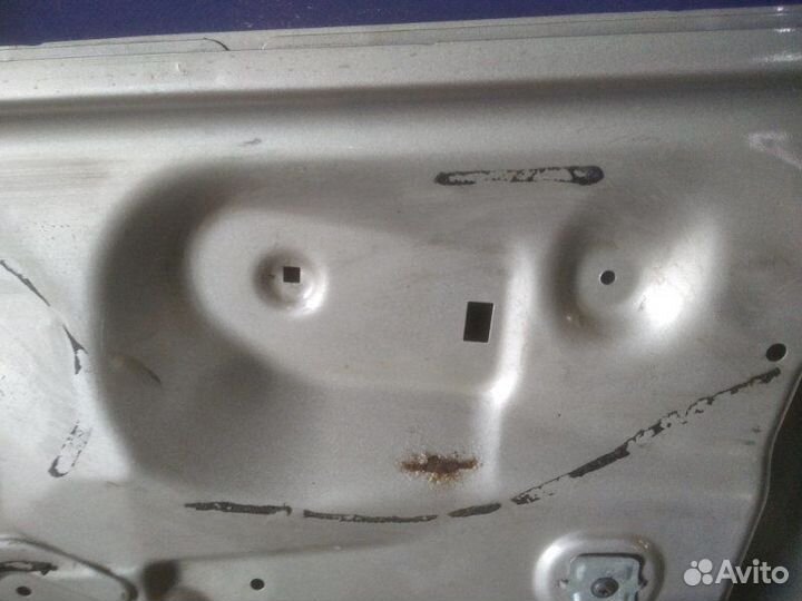 Дверь передняя правая Mazda Tribute джип 5 дверь